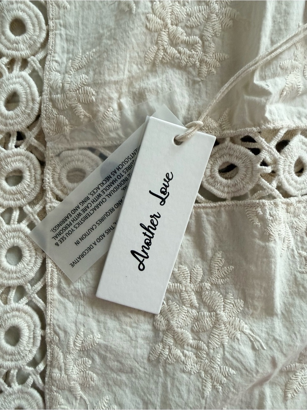 Another Love The Ruby Button Down Embroidered Blouse NWT Size XS - Picture 6 of 7
